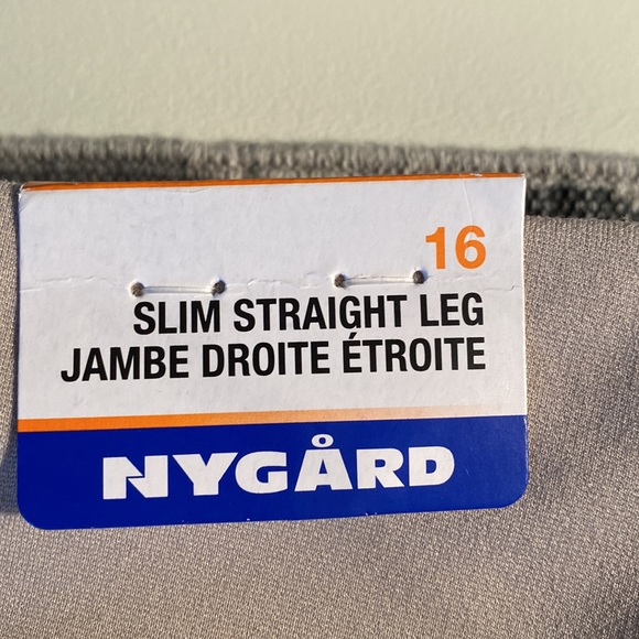 NWT Nygard pull on pants/straight leg - Picture 2 of 3